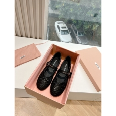 Miu Miu flat shoes